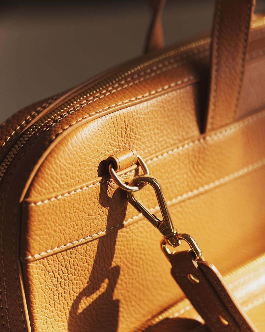 5 Tips to Keep Your Tharb Leather Products Looking and Feeling Like New!